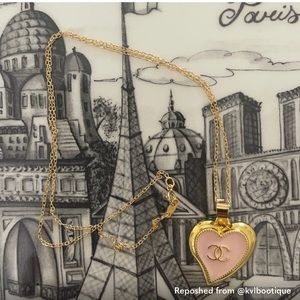 Reposhing cute  fashionable  necklace  charm .not authentic